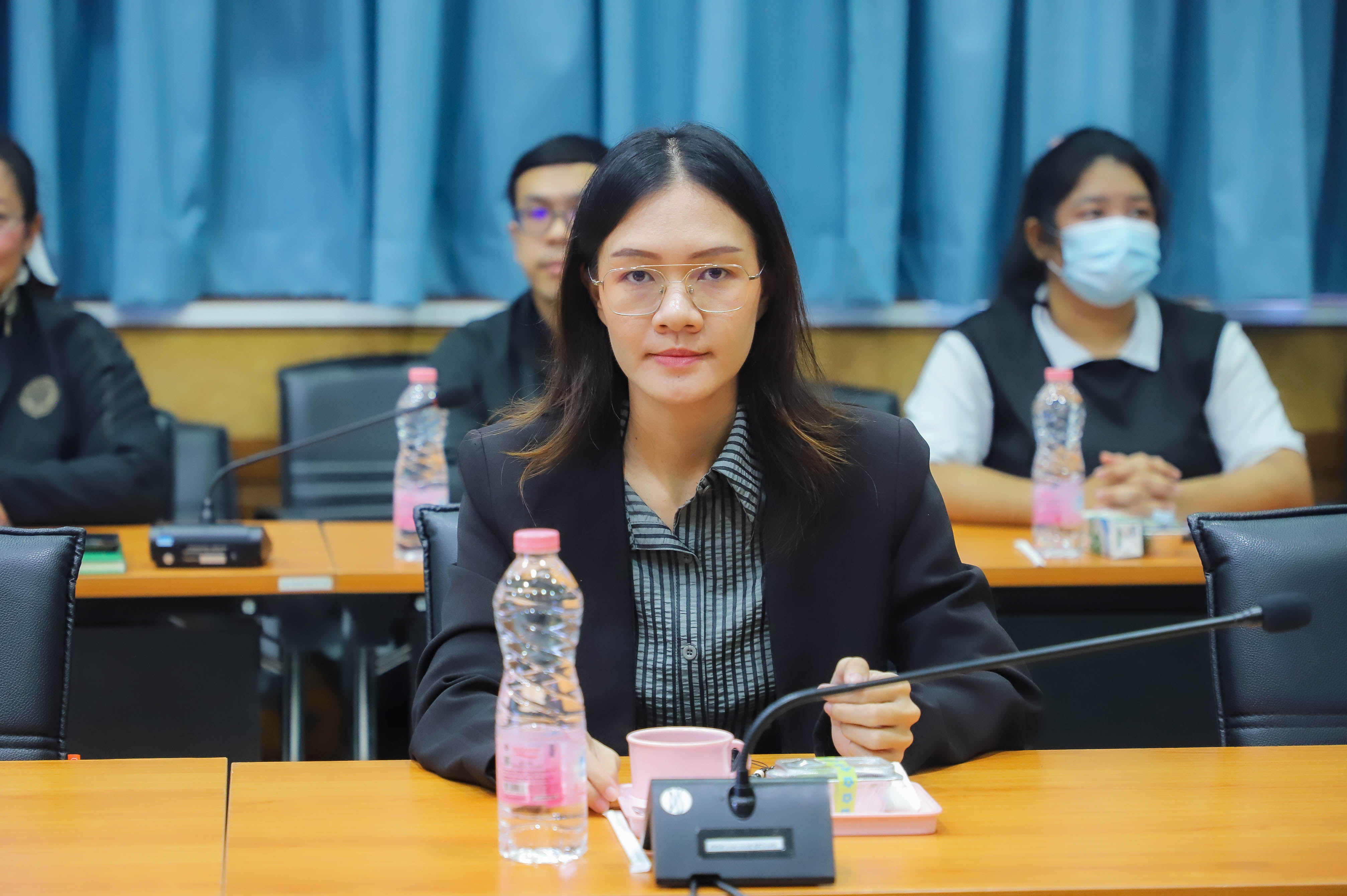 title - อกก.คง. เคาะ! ก่อสร้างสระเก็บน้ำ พัฒนาแหล่งน้ำและระบบกระจายน้ำ ไฟเขียว! หลักเกณฑ์การอนุมัติลดหรืองดเก็บดอกเบี้ย พร้อมเสนอ คปก. อนุมัติก่อสร้างระบบไฟฟ้าในแปลงที่ดิน